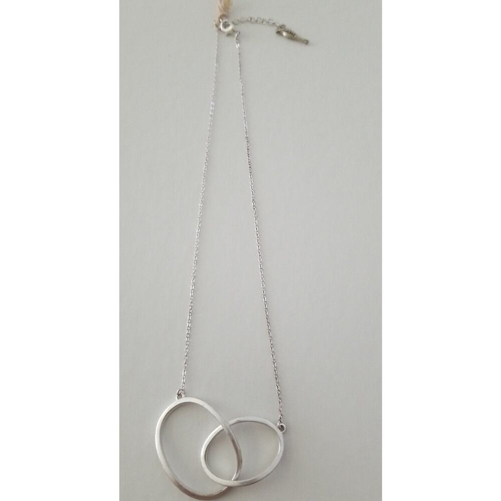 Chloe and Isabel Interlocking Double Ovals Teardrop Necklace - N046 - NEW